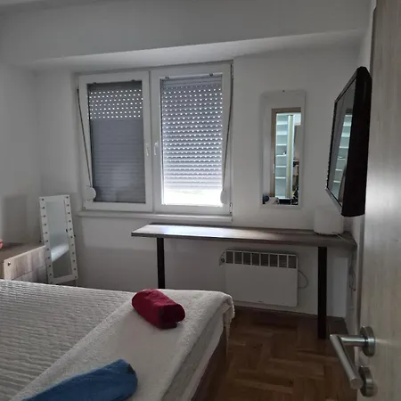 Vodno Cozy With View *