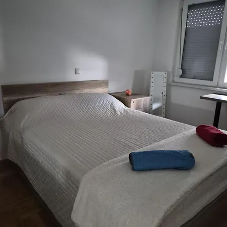 Vodno Cozy With View 스코페